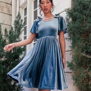 Elegant Blue Velvet Dress